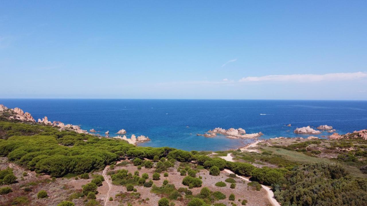Апарт отель Rocce Rosse Sardinia Изола-Росса Экстерьер фото